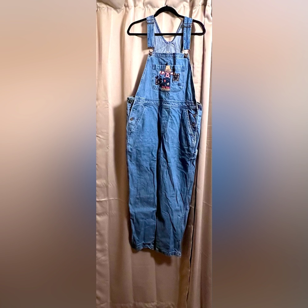 Overalls heavy jean material design on front